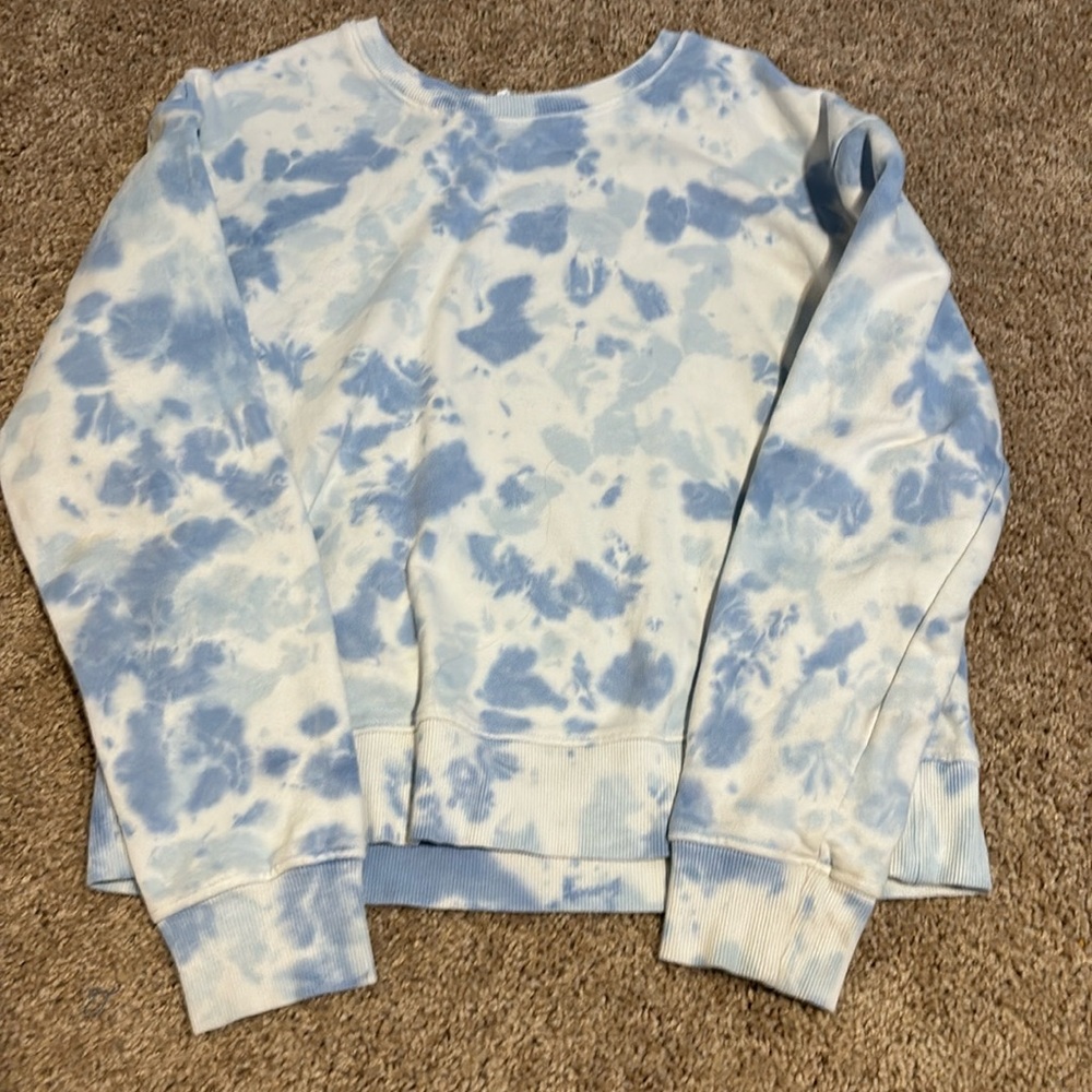 blue tie die crewneck